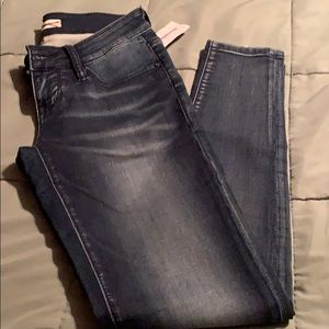 Day trip skinny stretch jeans